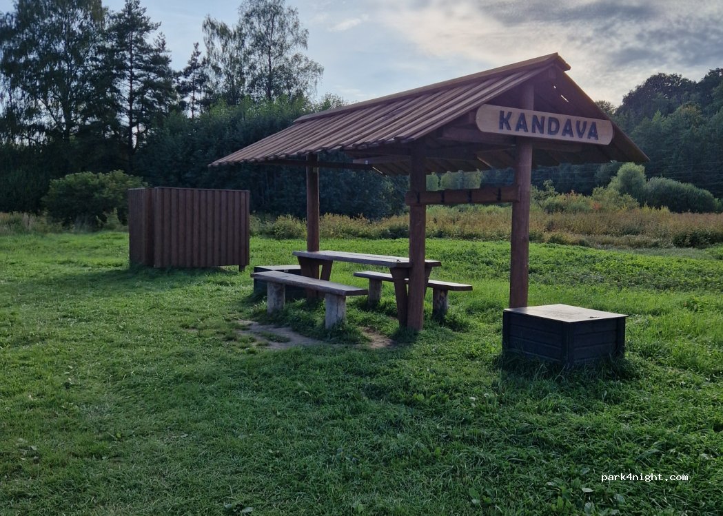 (3120) Kandava - Unnamed Road — foto