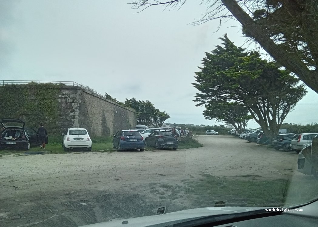 (29217) Le Conquet - 16 Route de la Presqu'île Kermorvan — foto