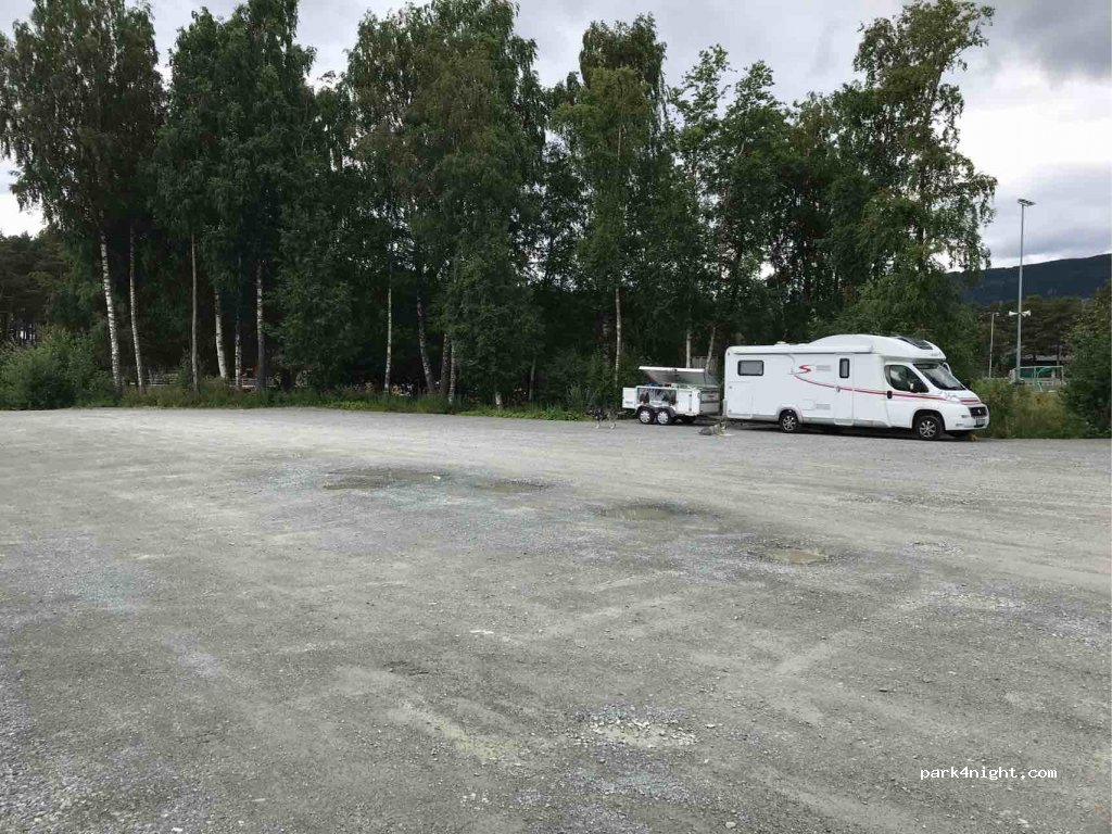 (7500) Stjørdal - Ole Vig videregående skole — foto