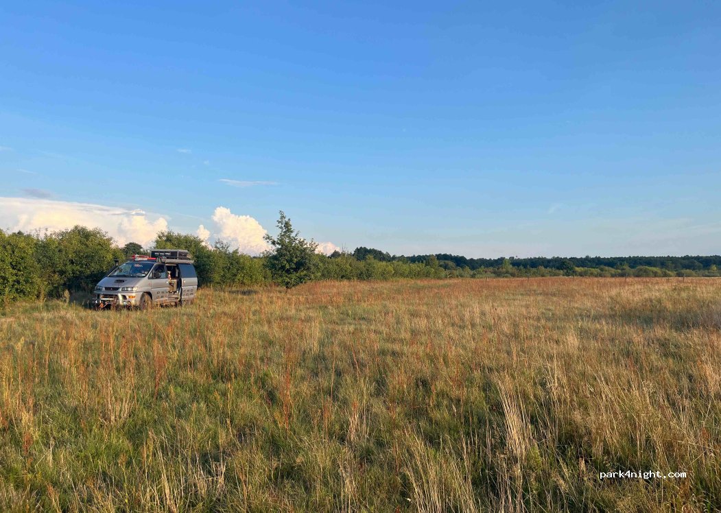 (26-420) Gostomia - Unnamed Road — foto 3