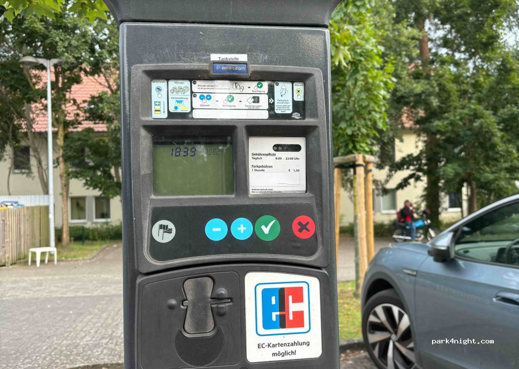 (17419) Heringsdorf - 6 Swinemünder Chaussee — foto