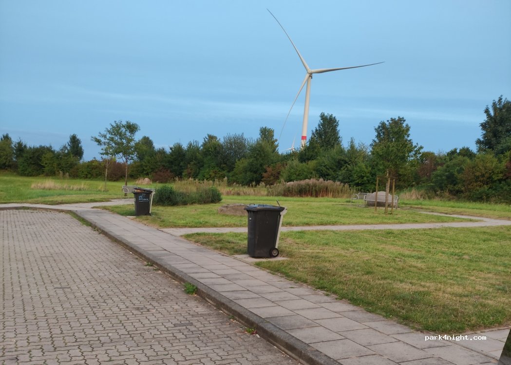 (23795) Weede - Parkplatz Kronberg Süd — foto 2
