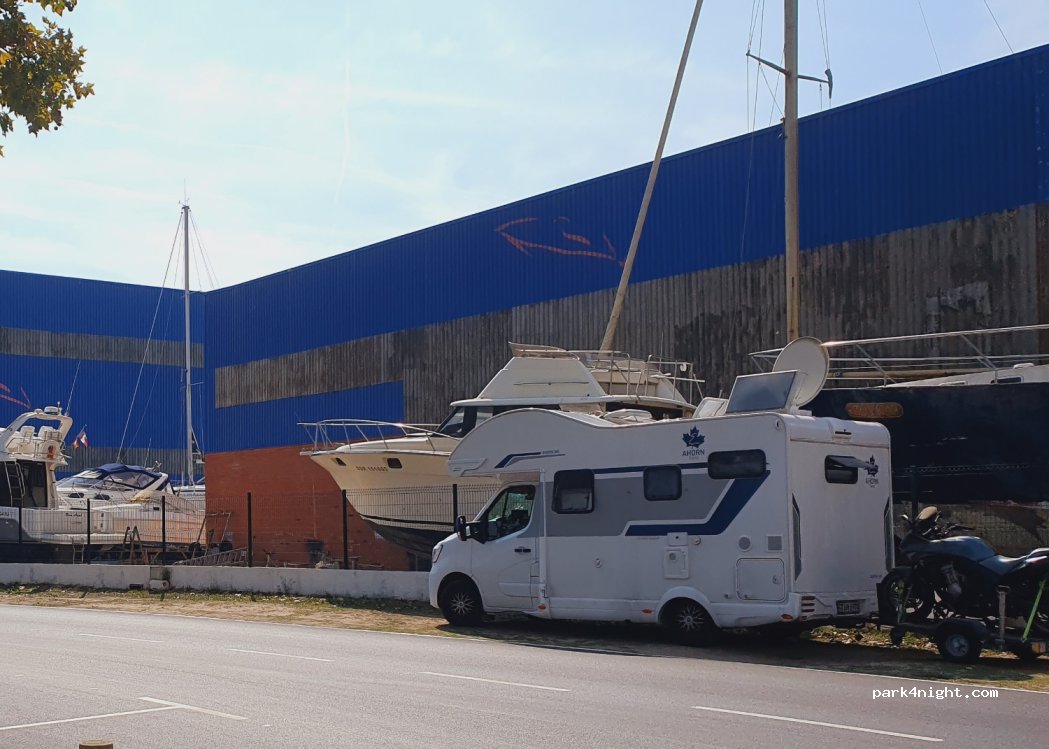 (17487) Empuriabrava - 15 Carrer Jonclos — foto 3