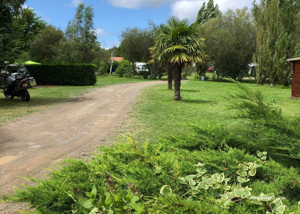Camping Le Bonheur est dans le Pré — foto 3