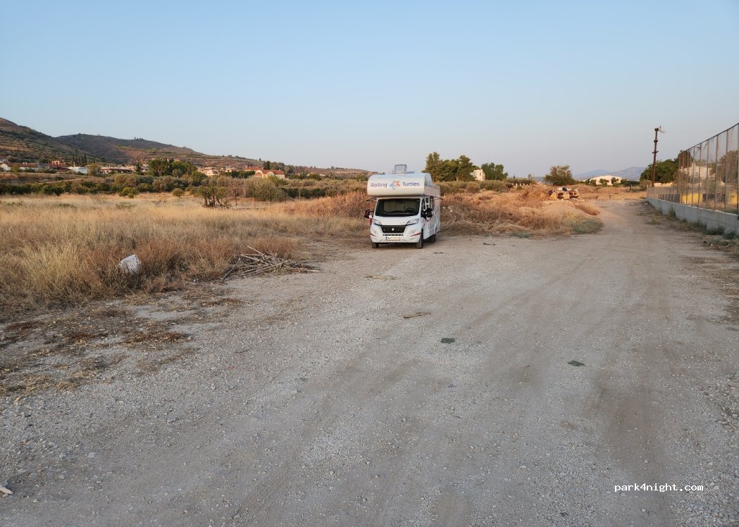 (200 07) Korinthos - Unnamed Road — foto