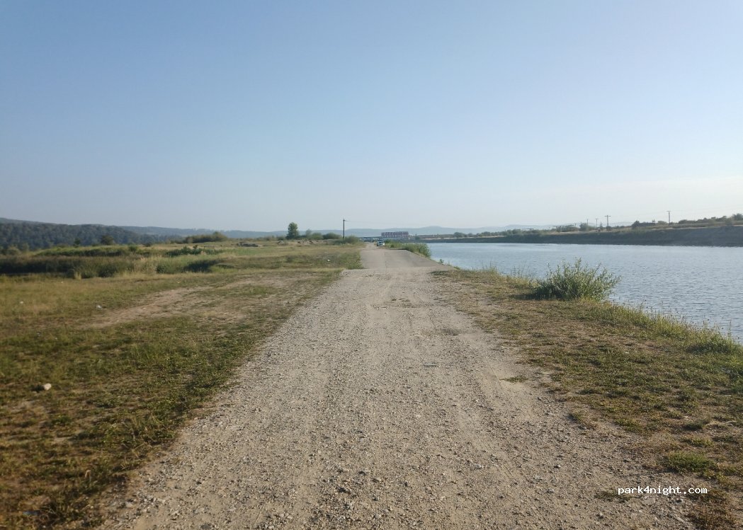 (557285) Turnu Roșu - — foto