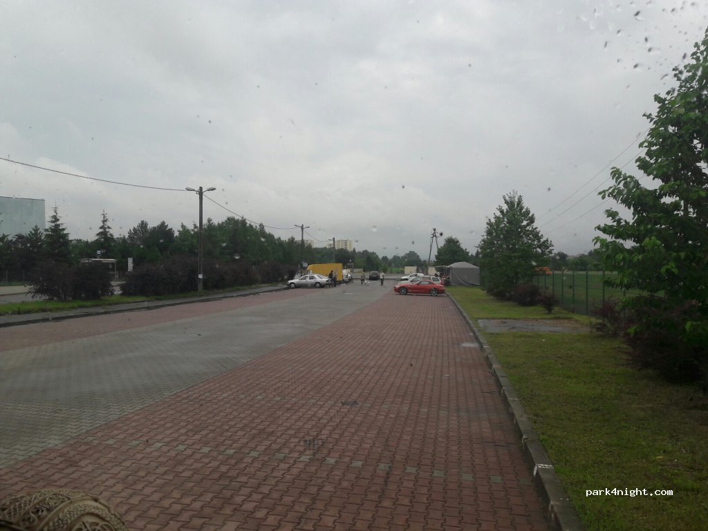 (31-422) Kraków-Śródmieście - 48 Powstańców — foto 2
