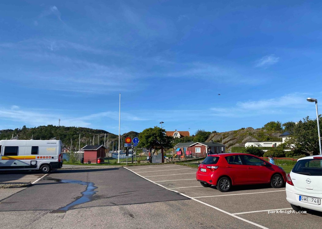 (474 31) Ellös - 1B Edebacken — foto