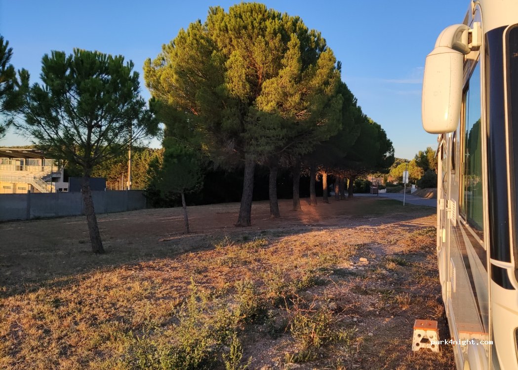 (11160) Villeneuve-Minervois - 29 Avenue du Jeu de Mail — foto 4