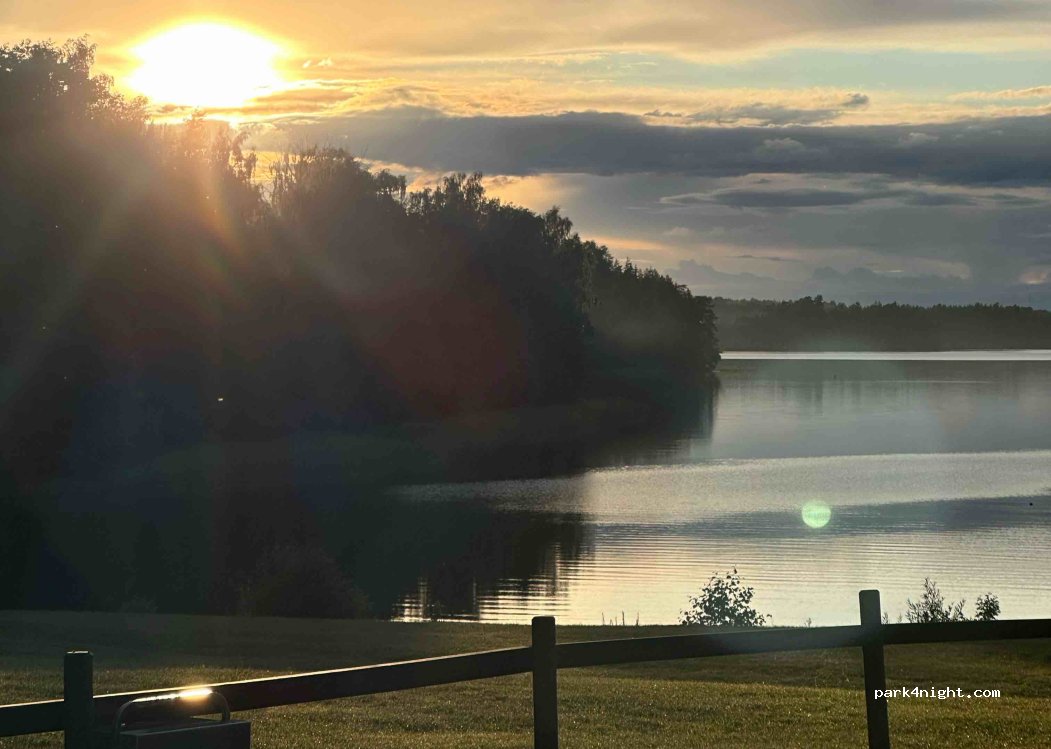 Ställplats Sibrobadet — foto 2