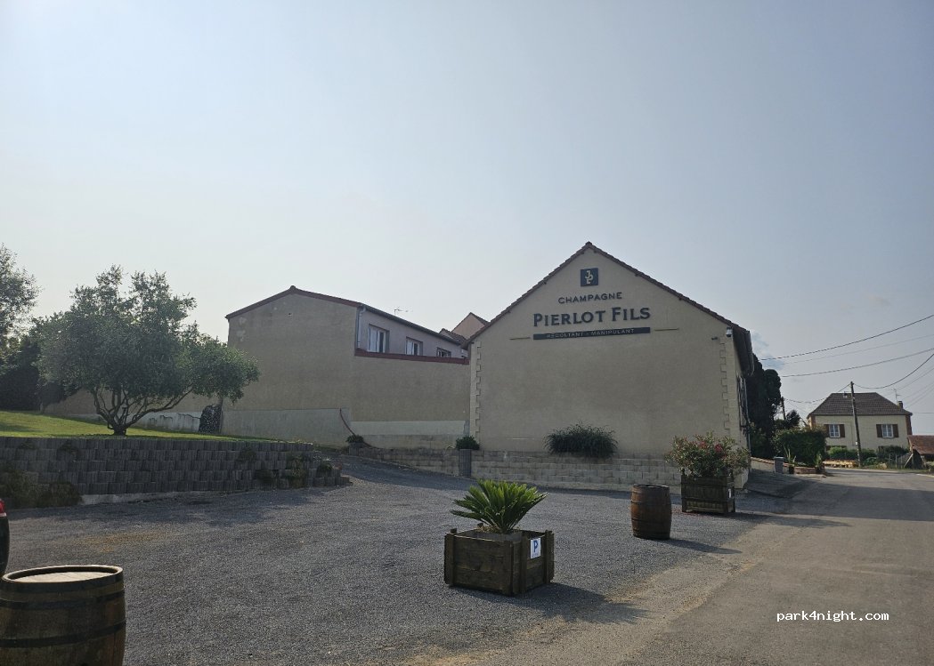 Champagne Pierlot Fils — foto