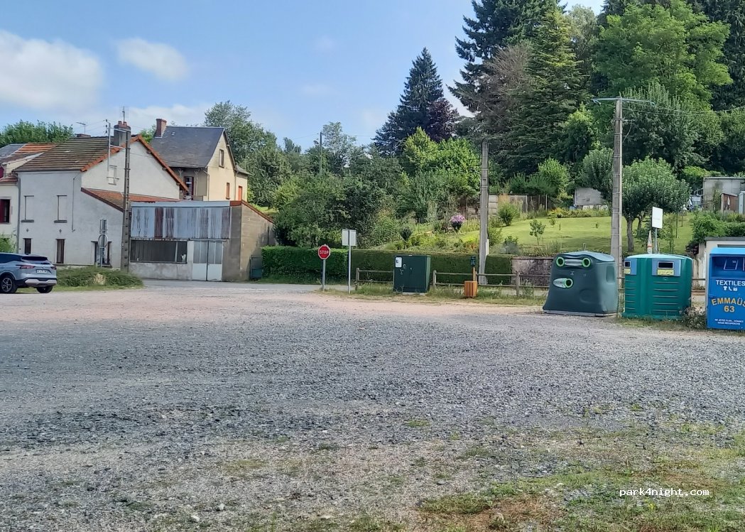 (03250) Le Mayet-de-Montagne - 25 Avenue du Lac — foto 4