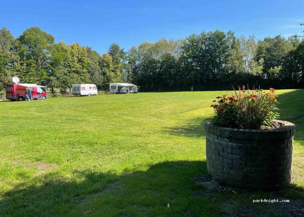 Camping / camperplaats Niks Hoeve — foto 3