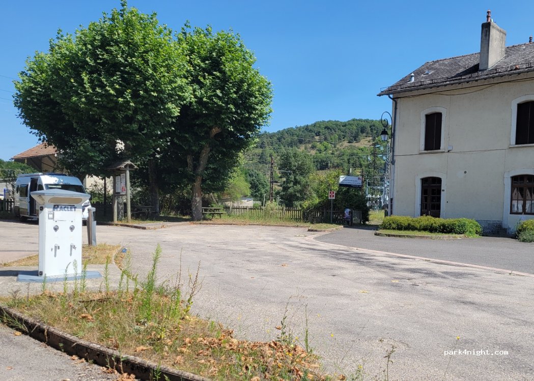 (48100) Bourgs-sur-Colagne - — foto