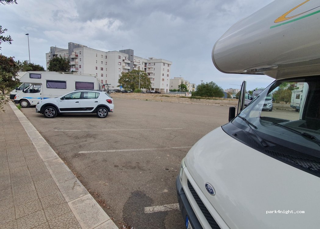 (70013) Castellana Grotte - 2 Via Pietro Nenni — foto 2