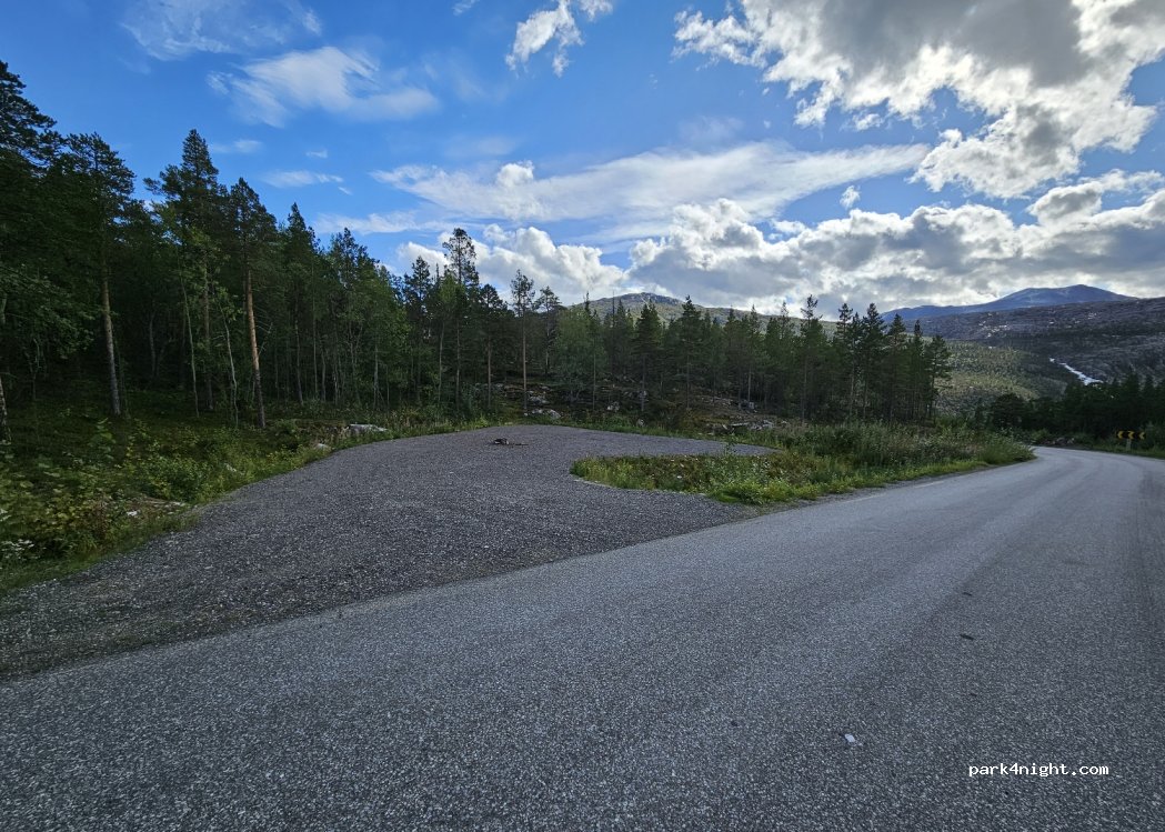 (8255) Storjord - — foto