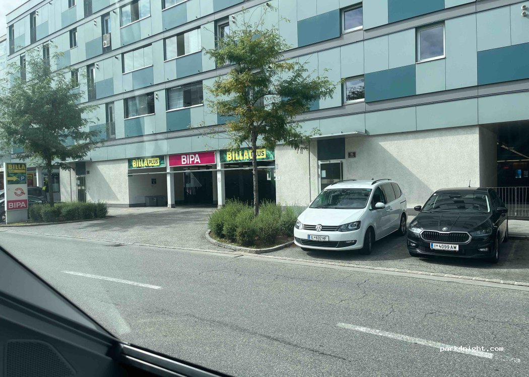 (6020) Innsbruck - 15 Olympiastraße — foto