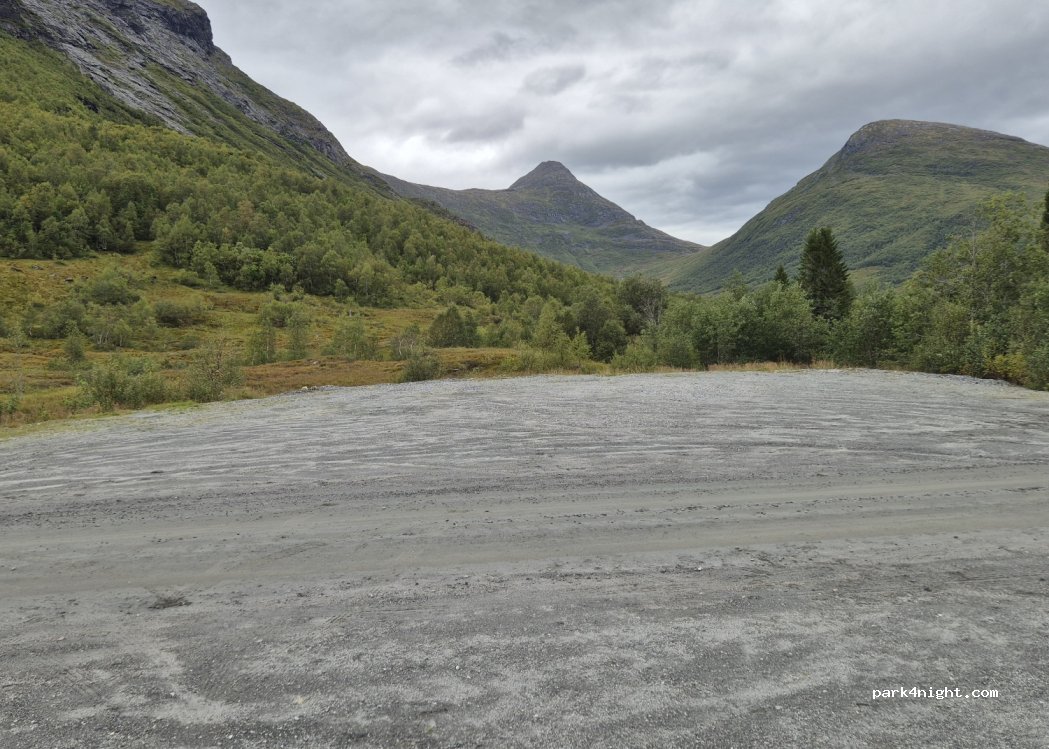 (6250) Fjord - 2 Pusken — foto