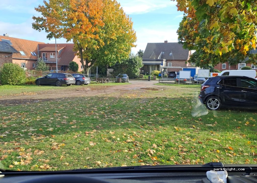 (31547) Rehburg-Loccum - 2 Am Sportplatz — foto 2