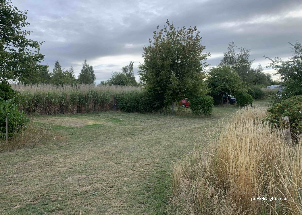 Field Barn Park — foto