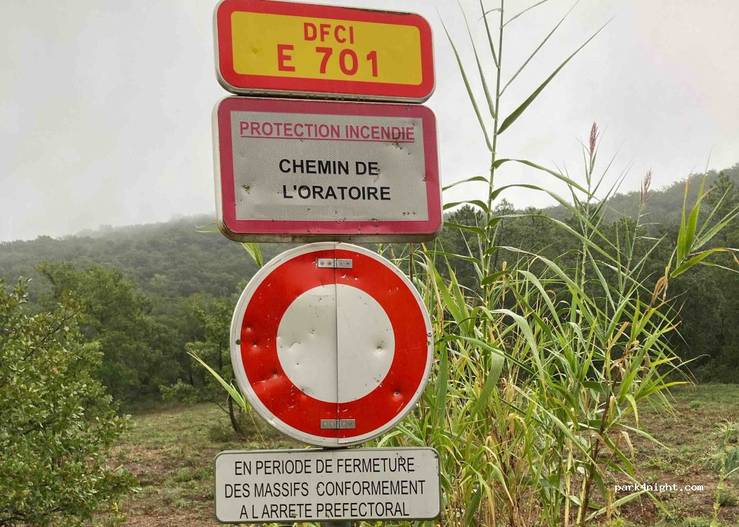 (83310) Grimaud - 553 Chemin de l\'Oratoire — foto
