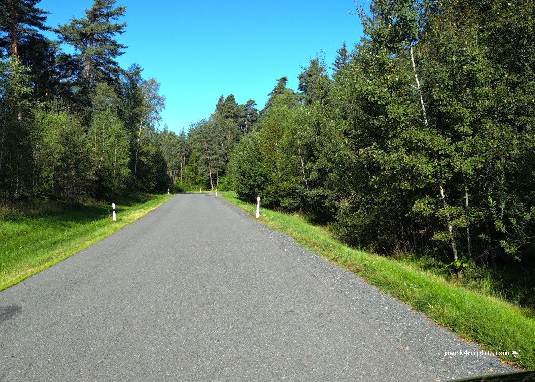 (92) Parkstein - Unnamed Road — foto