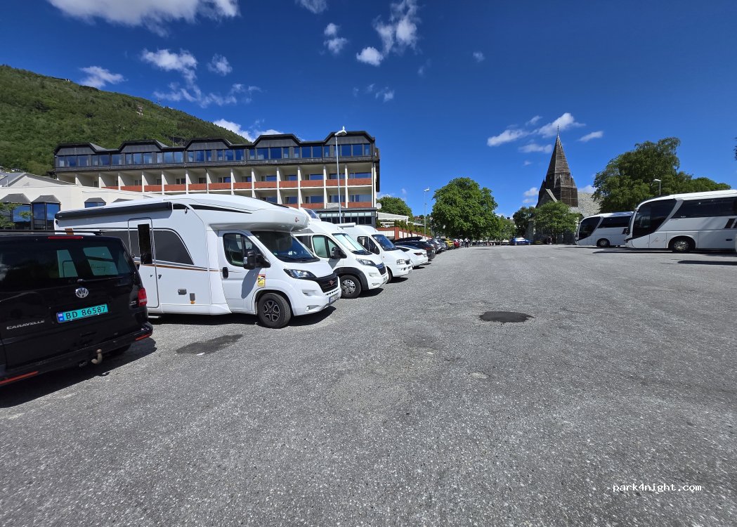 (5700) Vossevangen - 3 Uttrågata — foto