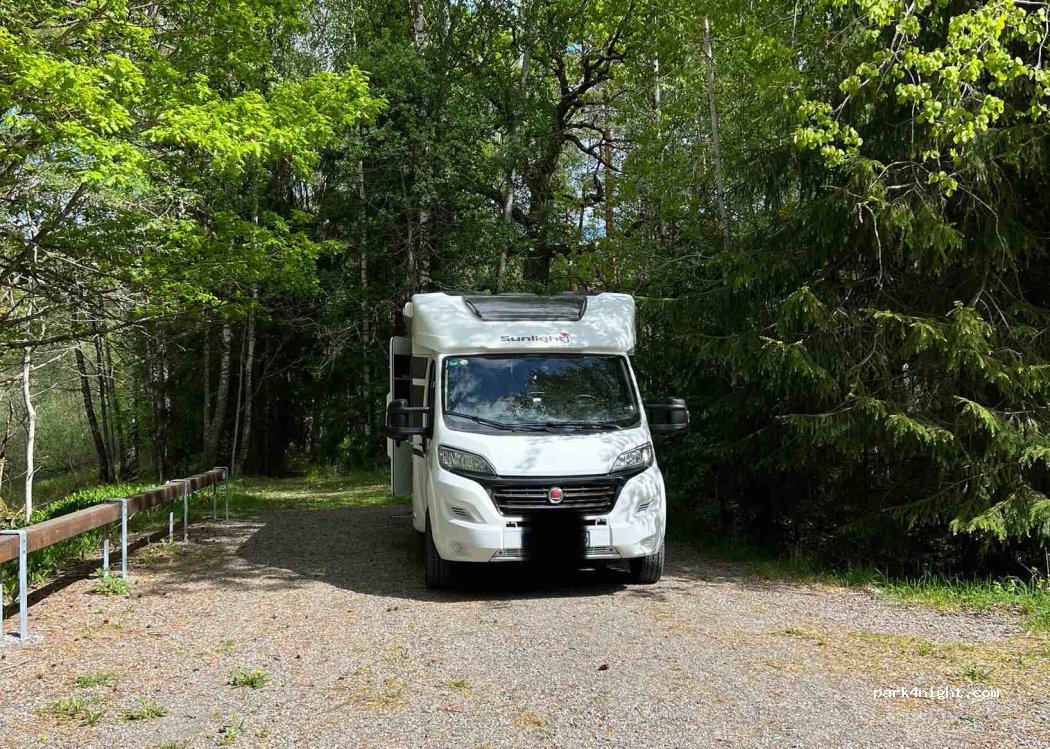 (740 45) Tärnsjö - Granövägen — foto 4