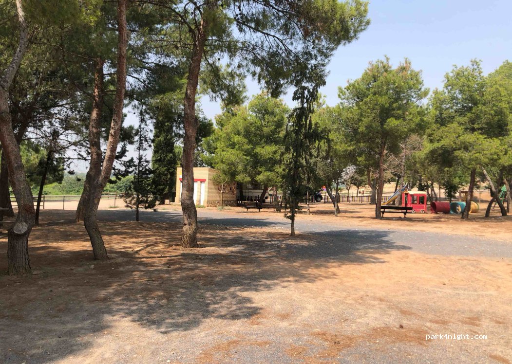 (50100) Zaragoza - Parque de Cabañas — foto 4