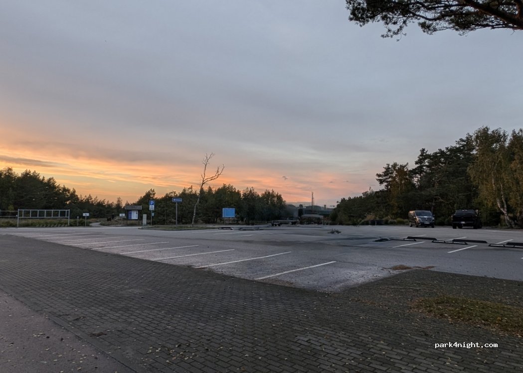 Strand Parkplatz — foto 2