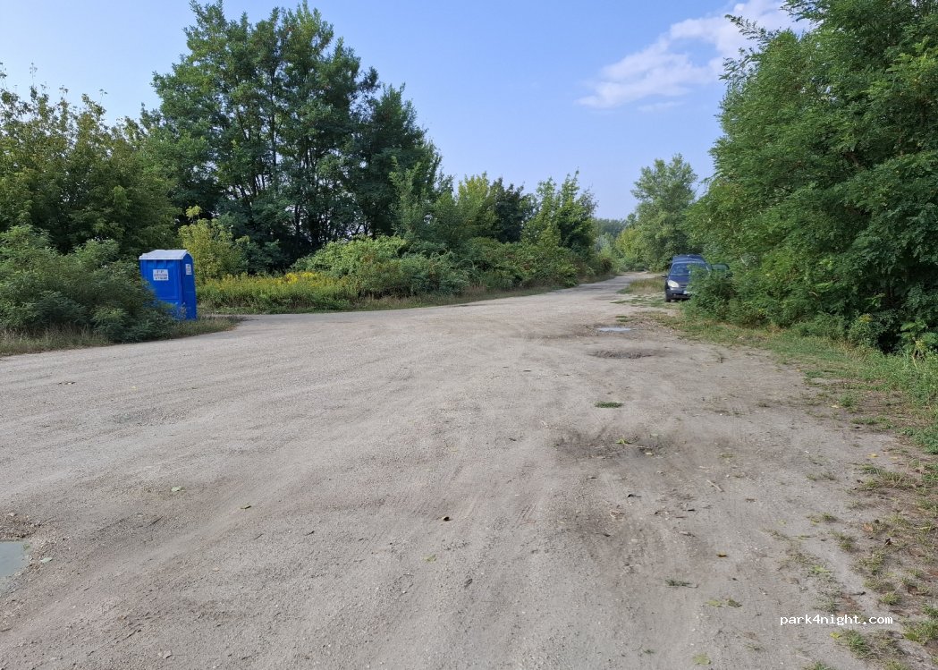 (2500) Esztergom - Unnamed Road — foto 2