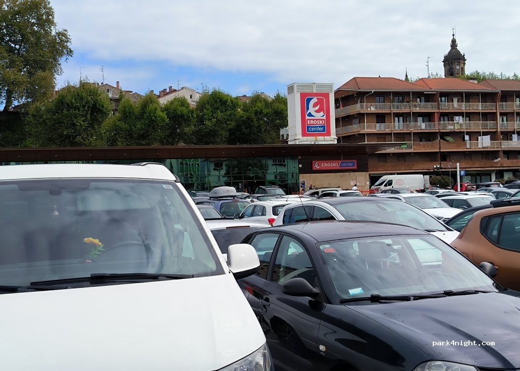 (20280) Hondarribia - 2 Minasoroeta Kalea — foto