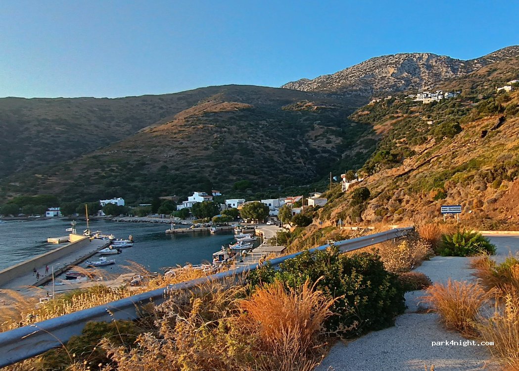 (834 00) Fourni Korseon - Unnamed Road — foto 2