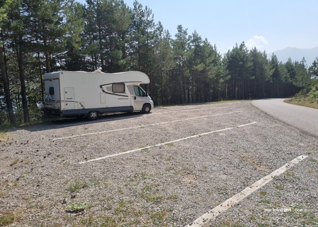 (08697) Saldes - Unnamed Road — foto