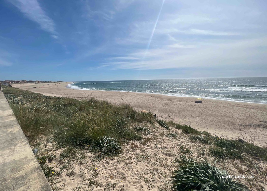 (4495-031) Póvoa de Varzim - 156 Rua da Praia — foto 3