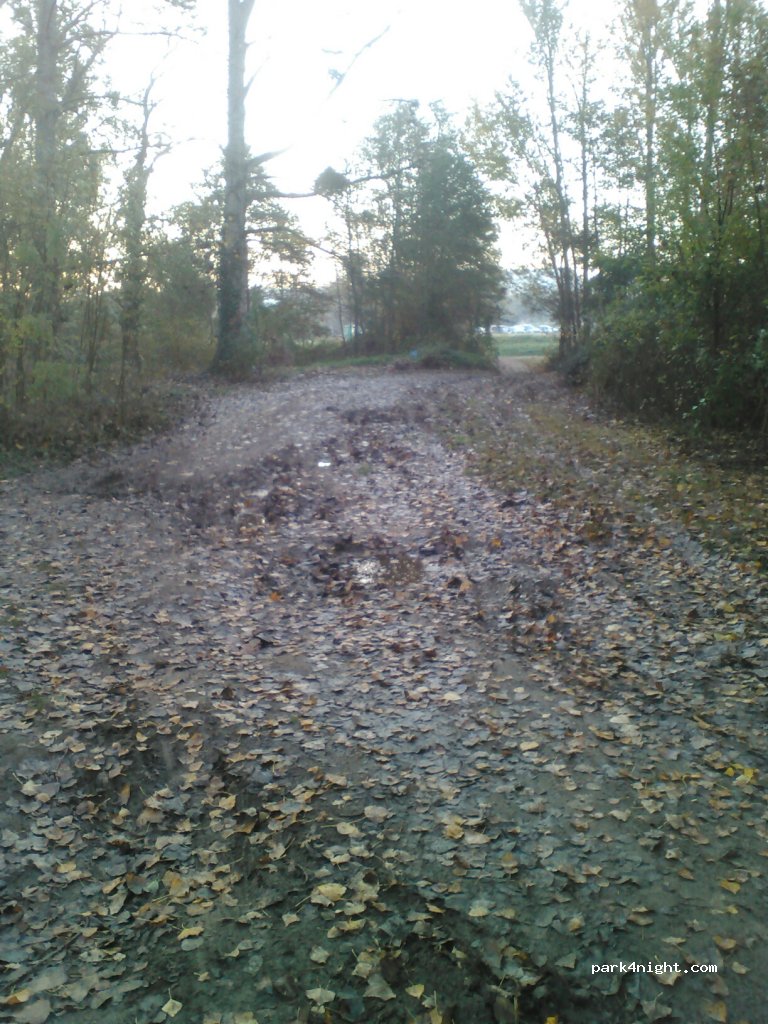 (32600) L'Isle-Jourdain - N124 — foto 3