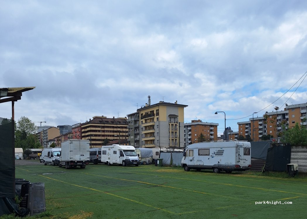 Area Sosta Milano Navigli — foto 5