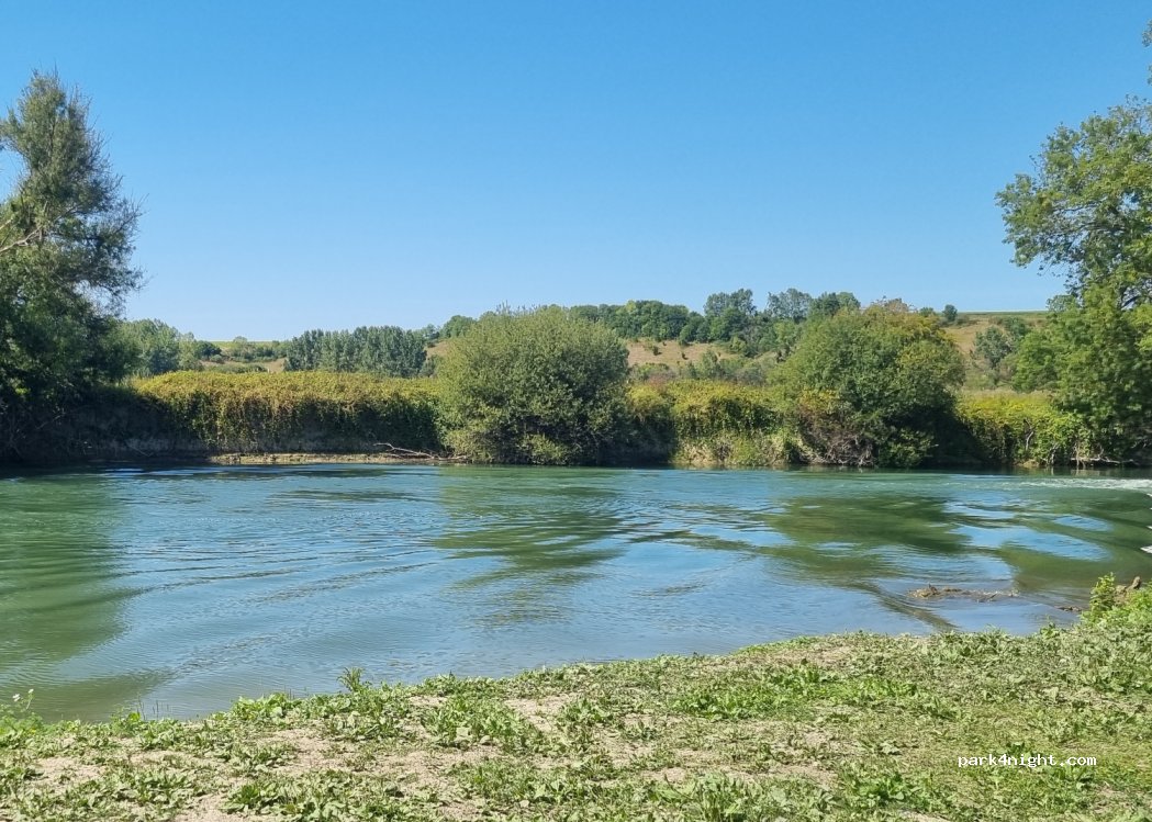 (17800) Salignac-sur-Charente - 34 Rue du Port du Lys — foto 3