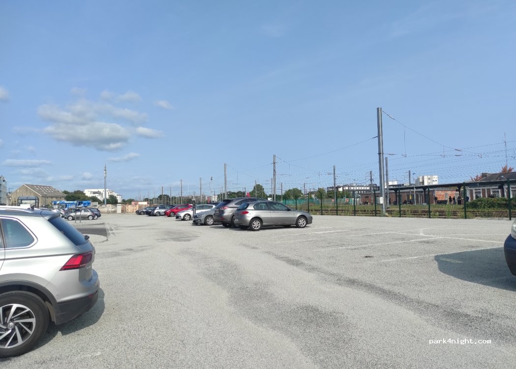 (56000) Vannes - 74 Rue de Strasbourg — foto 2