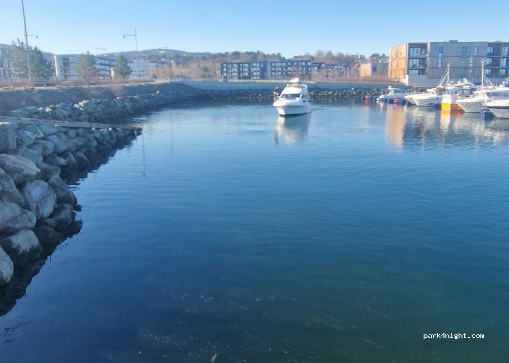 (7053) Ranheim - 40 Strindfjordvegen — foto