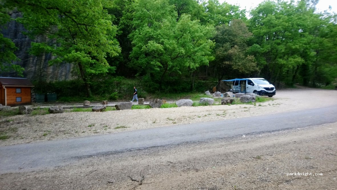 (26170) Bénivay-Ollon - Les Cassets — foto 3