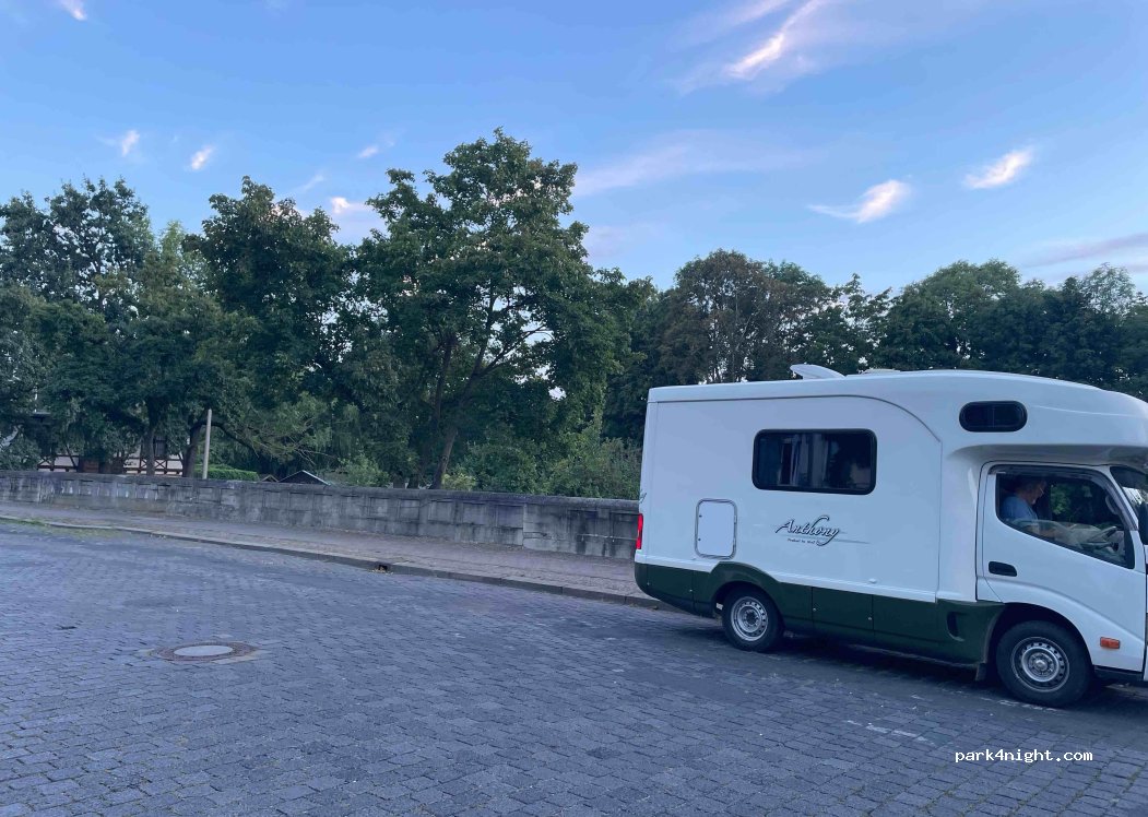 (04105) Leipzig - 1 Trufanowstraße — foto