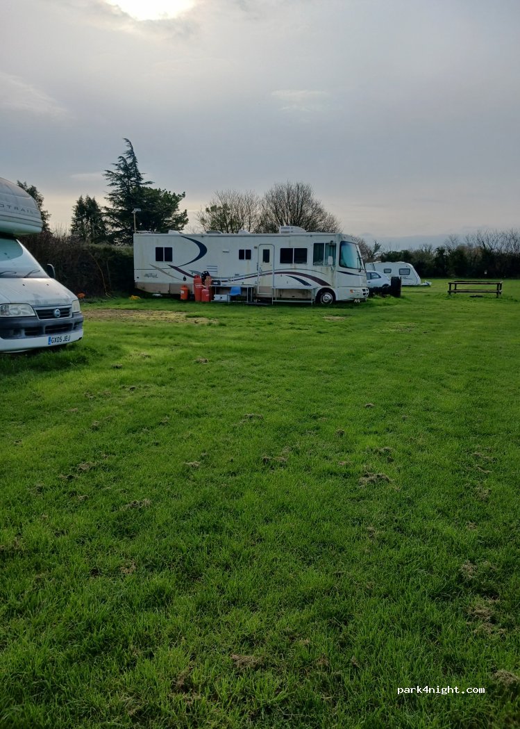 Broadway Cottage Camping — foto