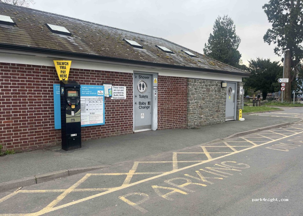 (LD2 3BG) Builth Wells - 6 The Strand — foto 4