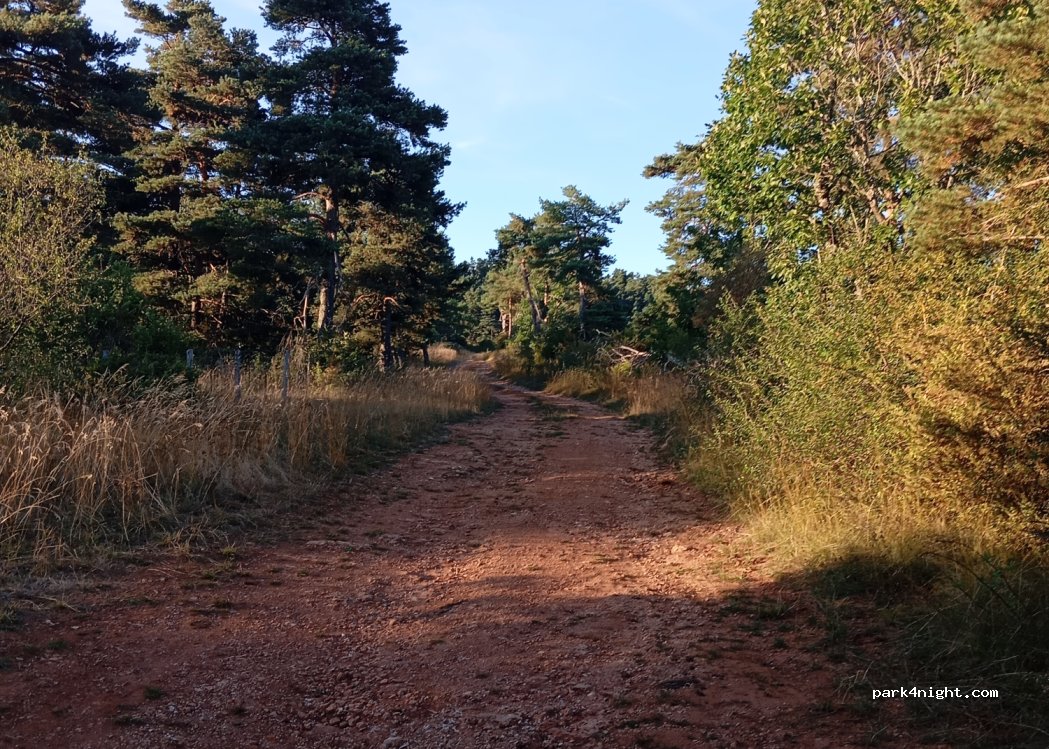 (48500) La Canourgue - — foto 3
