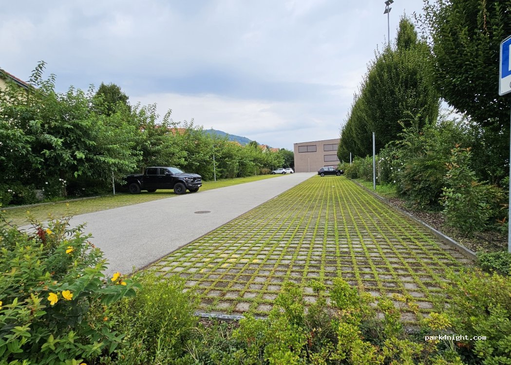 (6987) Caslano - 42A Via San Michele — foto