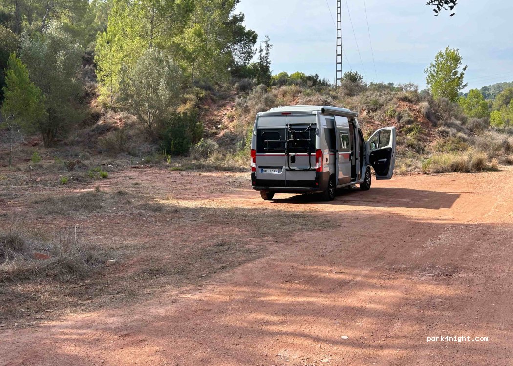 (46270) Castelló - 11 Plaça Poligono 11 — foto