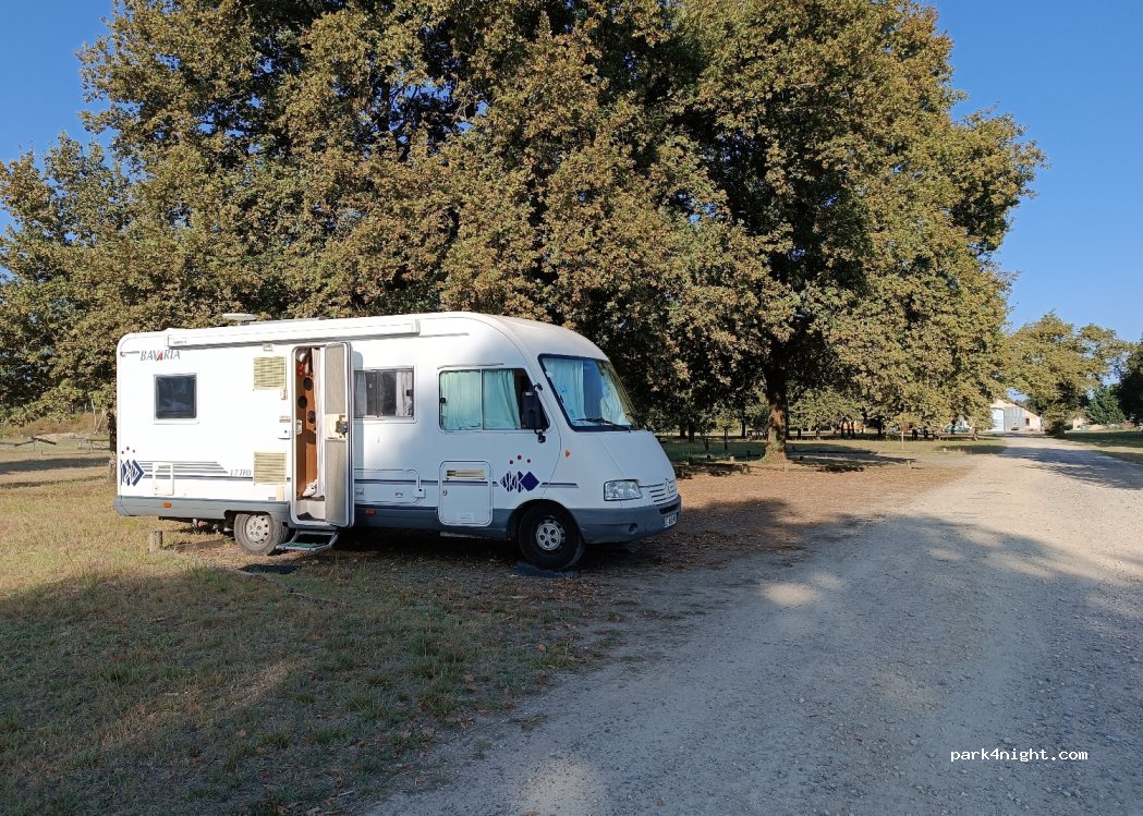 (40310) Gabarret - 114 Rue Germaine Morice — foto