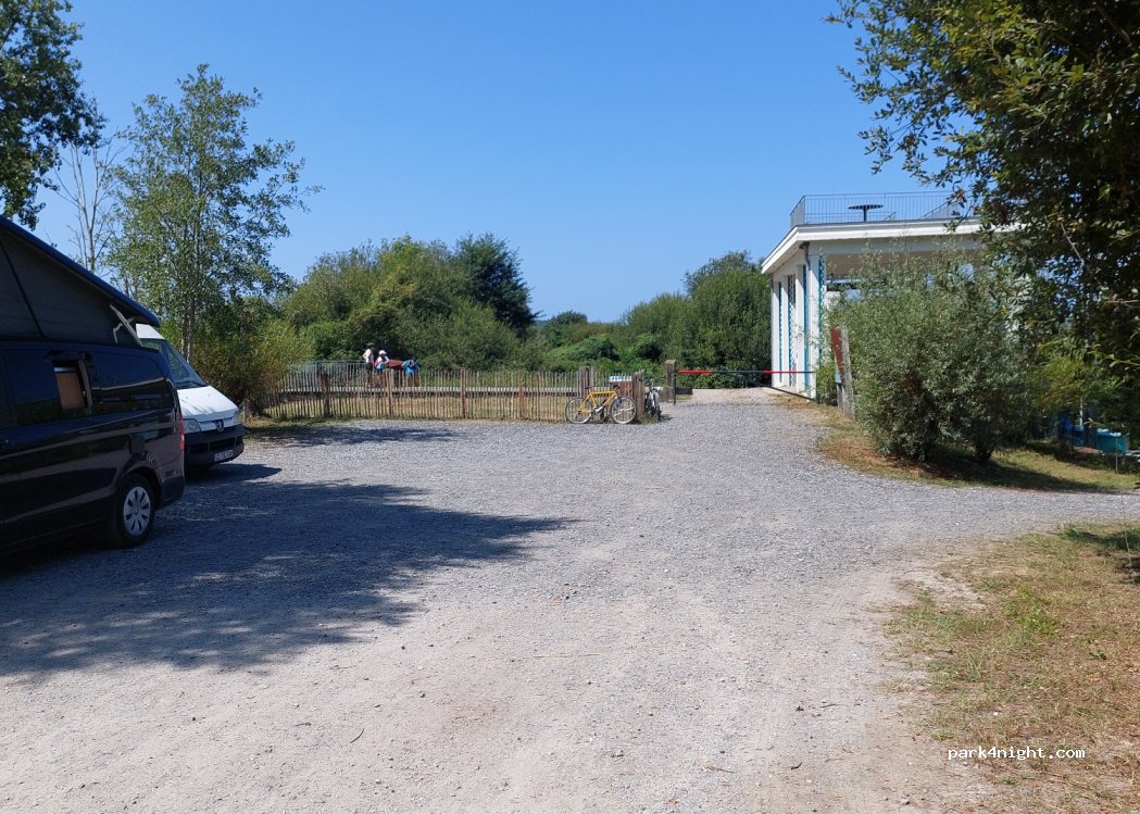 (40390) Saint-André-de-Seignanx - 387 Chemin des Pompes — foto