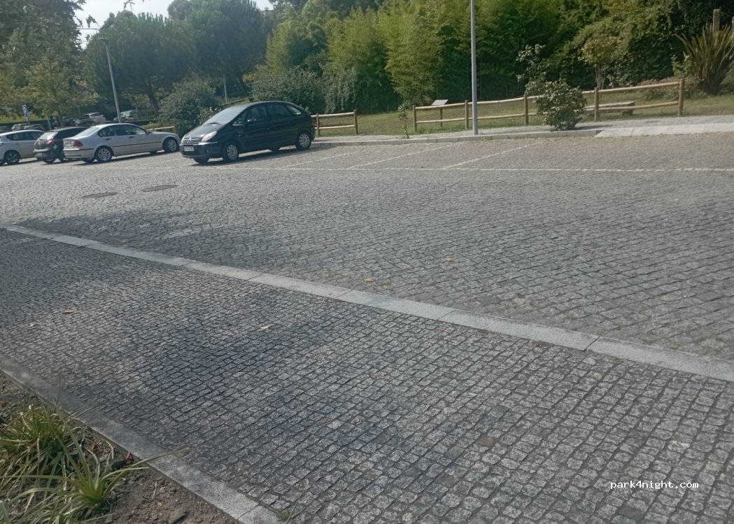(4810-065) Guimarães - 503 Rua Antero de Quental — foto 4